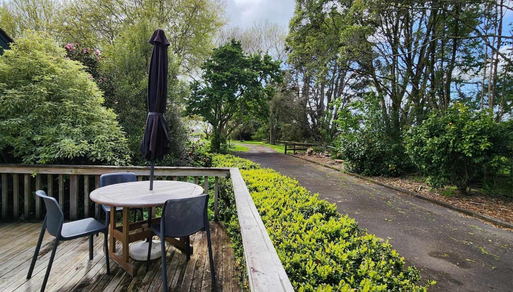 Woodbury Farm Bed and Breakfast Takanini Buitenkant foto